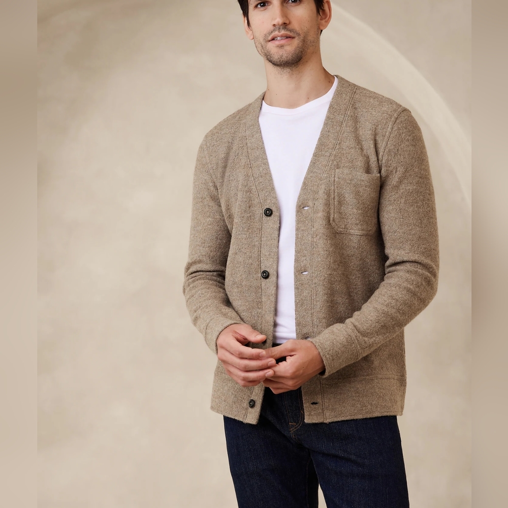 NWOT Men's Banana Republic Cardigan